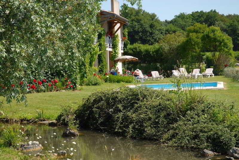 Les Jardins Du Lac Trizay Εξωτερικό φωτογραφία